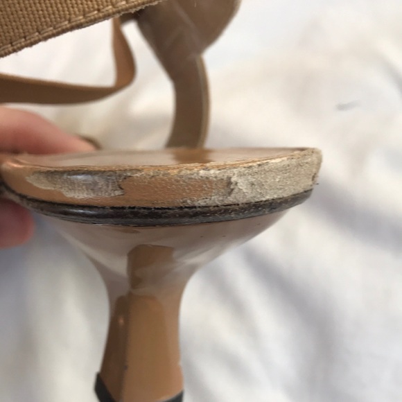 Final Markdown !Stuart Weitzmann kitten heels - Picture 6 of 12